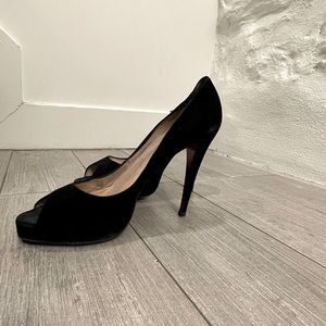 Christian Louboutin Pigalle 120 Peep Toe Suede Heels, Black